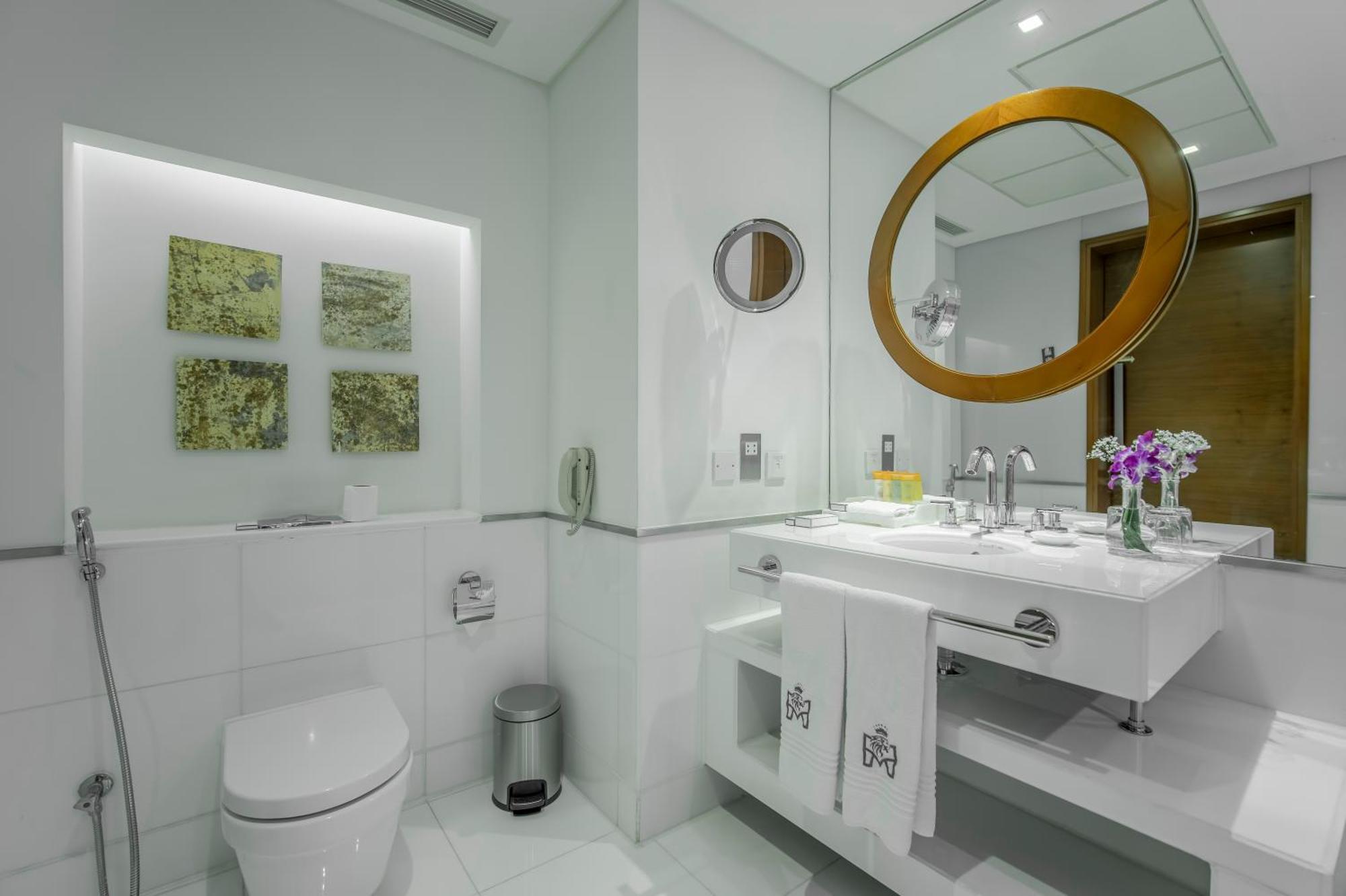 Majestic Premier Hotel Burdubai Ngoại thất bức ảnh