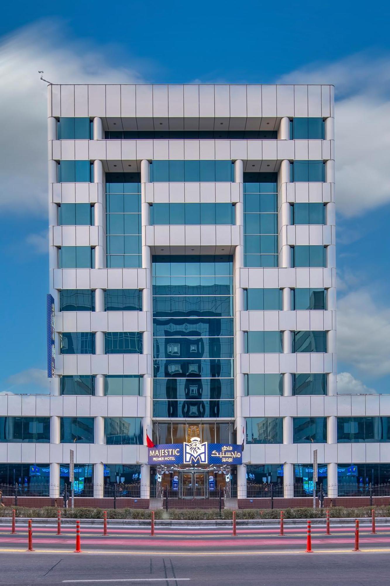Majestic Premier Hotel Burdubai Ngoại thất bức ảnh
